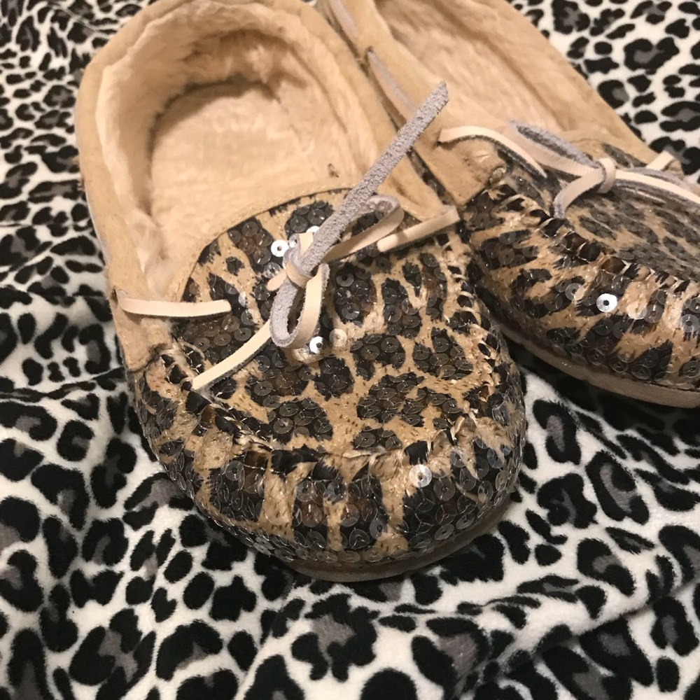 Leopard Sequins Moccasins